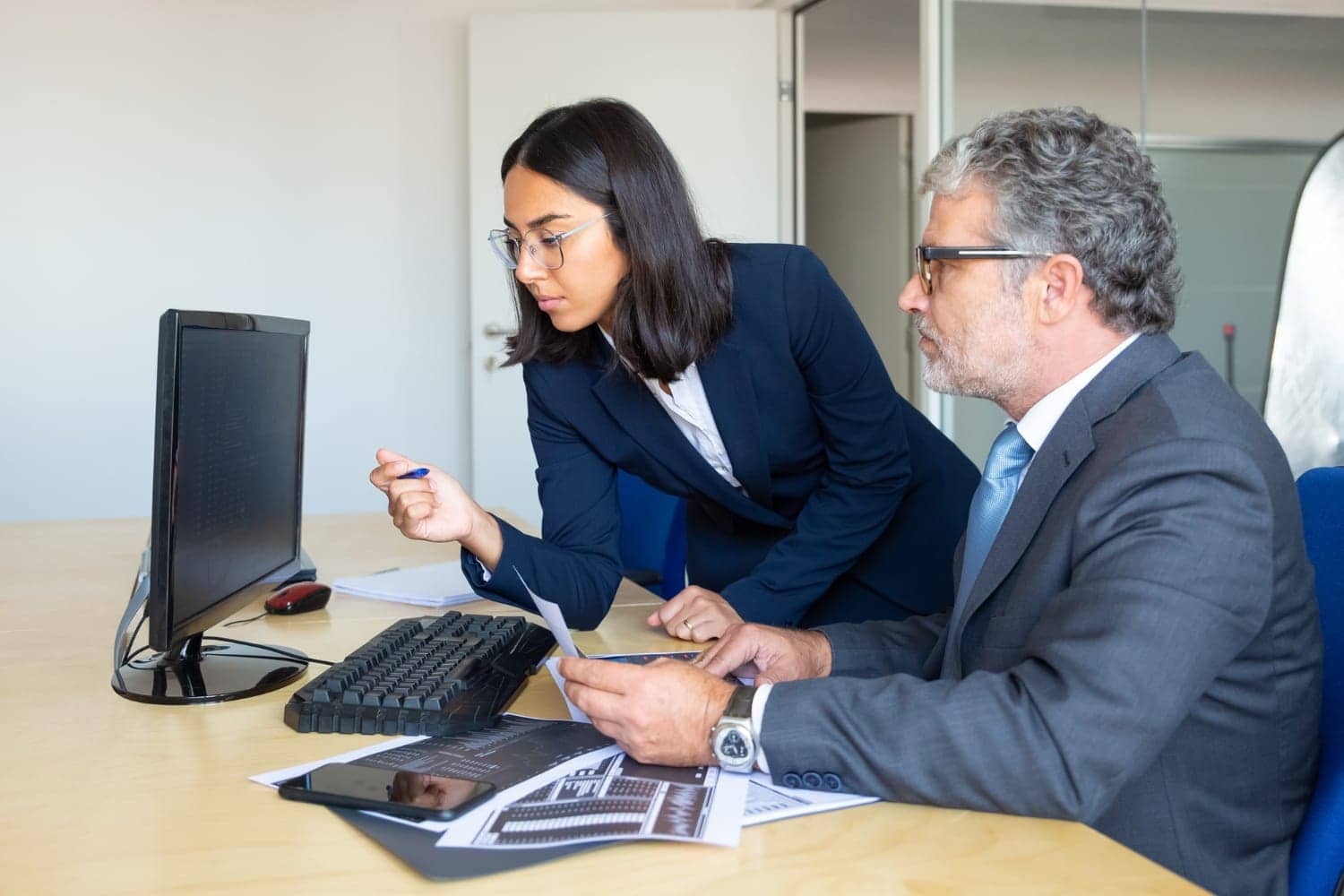 Why Accounting Firms in Australia Are Embracing SMSF Outsourcing Services